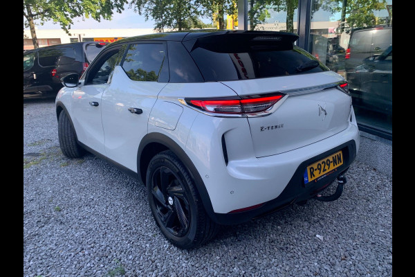 DS DS 3 Crossback E-Tense Rivoli 50 kWh | Zeer compleet! | Rijklaar geleverd incl 12 maanden BOVAG garantie! | 3-fase! |