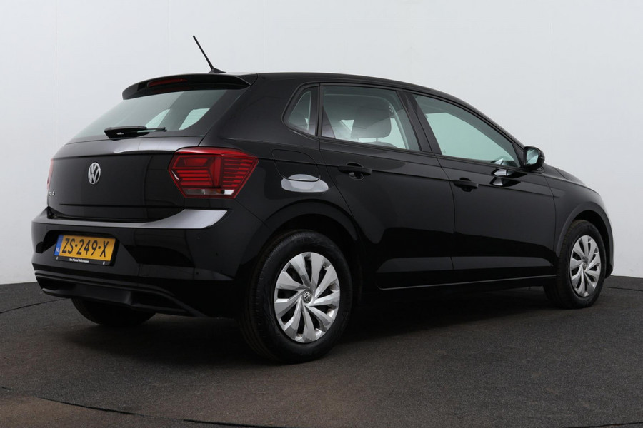 Volkswagen Polo 1.0 TSI Comfortline Business Automaat (NAVIGATIE, CAMERA, PARKEERSENSOREN, CARPLAY, 1e EIGENAAR, GOED ONDERHOUDEN)