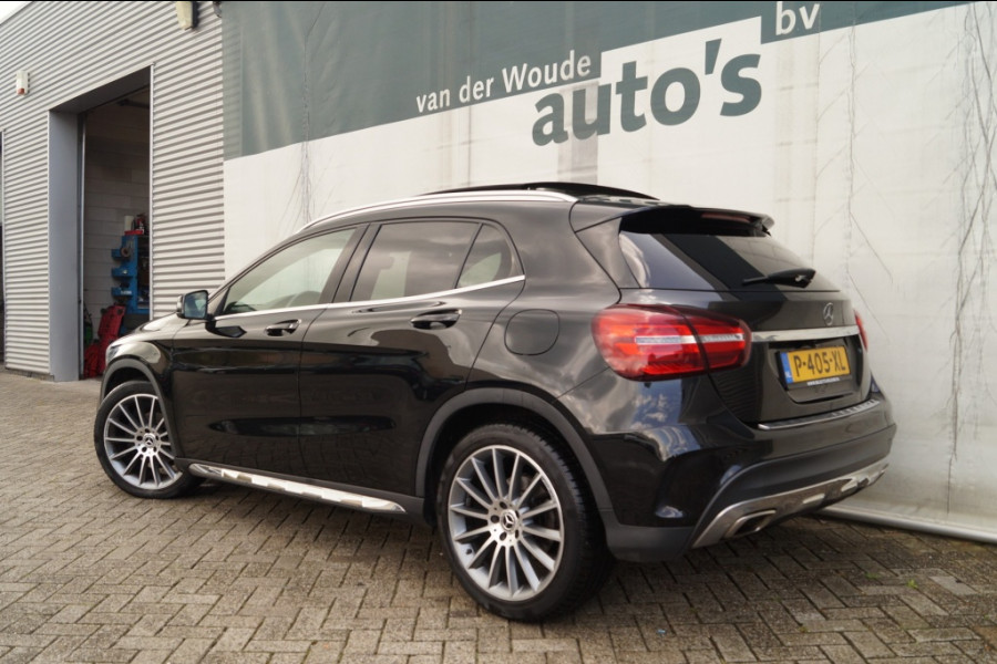 Mercedes-Benz GLA 200d AMG Style Solution -PANO-ECC-CAM-NAVI-PDC-