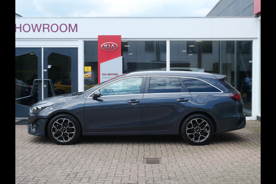 Kia Ceed Sportswagon 1.5 T-GDi GT-Line | Trekhaak | Schuif-Kanteldak | Stoelverwarming | LED | Clima | Navi | Camera