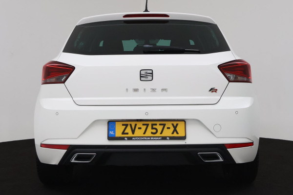 Seat Ibiza 1.0 TSI FR Business Intense Automaat (CAMERA, NAVIGATIE, LED, PDC, CLIMATE, CRUISE, NL-AUTO, GOED ONDERHOUDEN)