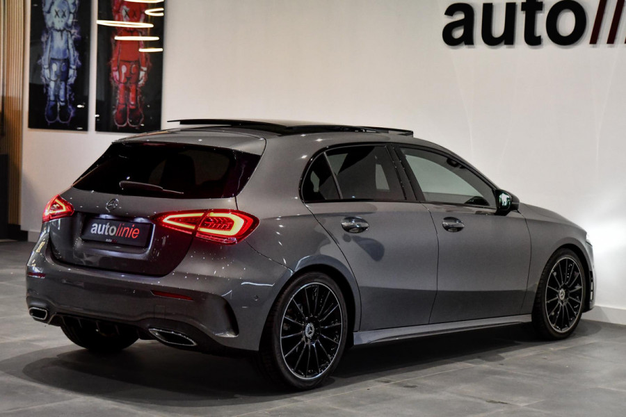 Mercedes-Benz A-Klasse 180 d AMG Night ed. Pano, Leder, Camera, CarPlay!