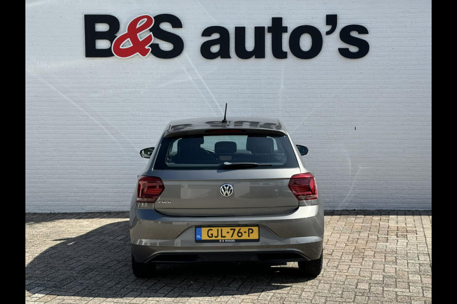 Volkswagen Polo 1.0 MPI Trendline Airco Carplay DAB Navigatie Cruise 4x Elektrische ramen 4 Seizoenen banden