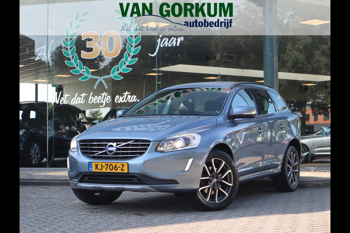 Volvo XC60 2.4 D4 Momentum / 5 Cilinder