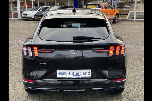 Ford Mustang Mach-E 98kWh Extended AWD | Panoramadak SCI | VOORRAAD | Technology Pack | Elektrische achterklep | Bang&Olufsen | 360 graden camera |