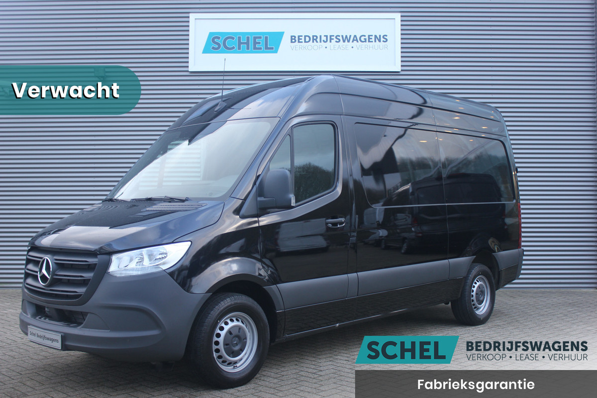 Mercedes-Benz Sprinter 317 CDI L2H2 Pro - Facelift - 3.5t Trekhaak - MBUX10 - Betimmering - DAB - Camera - Cruise - 270gr deuren - Rijklaar