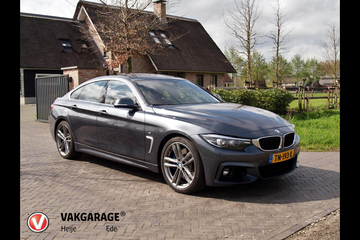 BMW 4 Serie Gran Coupé 440i High Executive M-Pakket | Led | Panoramdak | Cruise Control | Bluetooth | Harman Kardon |