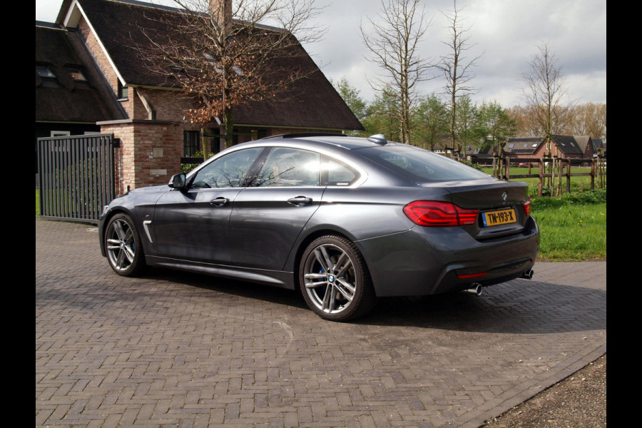 BMW 4 Serie Gran Coupé 440i High Executive M-Pakket | Led | Panoramdak | Cruise Control | Bluetooth | Harman Kardon |