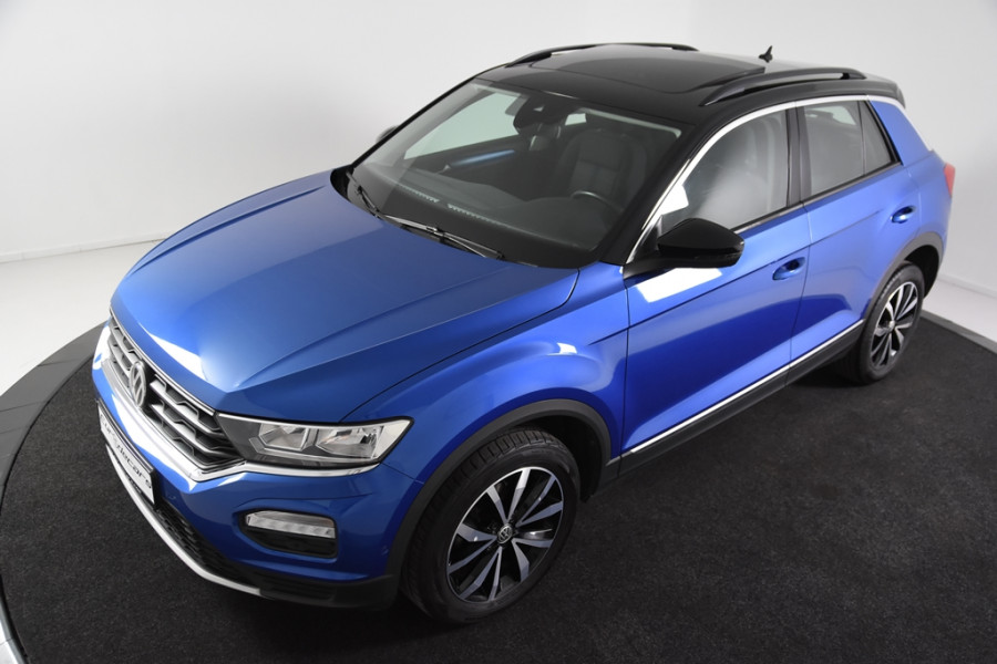 Volkswagen T-Roc *Panoramadak*Carplay*Navigatie*LED*DAB*