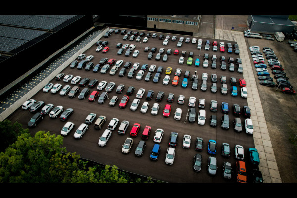 Volkswagen T-Roc *Panoramadak*Carplay*Navigatie*LED*DAB*