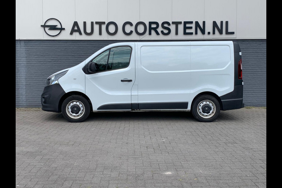 Opel Vivaro CDTi 3persoons L1H1 Compl.Inrichting Schuifdeur r Airco Cruise control Bu-spiegel elek/verw Airbag (full size) bestuurder en bij Betonplex vloer Laden Kasten Radio-USB MP3 Orig.NL auto ! 1e Eigenaar 1.6 CDTI euro 6 2000 kg trekvermogen