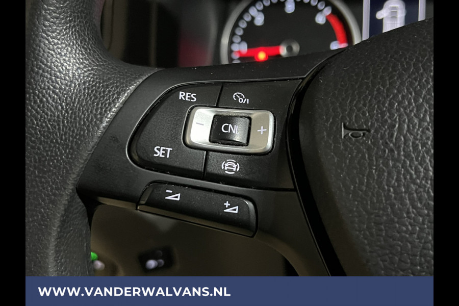 Volkswagen Crafter 2.0 TDI 141pk L3H3 L2H2 Euro6 Airco | Camera | Apple Carplay | Cruisecontrol Android Auto, Parkeersensoren, Bijrijdersbank