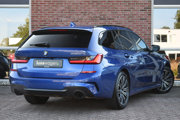 BMW 3 Serie Touring 330e M-Sport Pano Trekh ACC 360 H/K 4xStoelverw