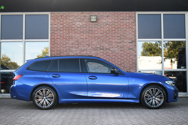 BMW 3 Serie Touring 330e M-Sport Pano Trekh ACC 360 H/K 4xStoelverw