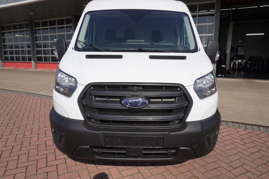 Ford Transit 350L 2.0 TDCI 130PK L3H2 Trend Automaat Nr. V052 | Airco | Cruise | Navi | Trekhaak