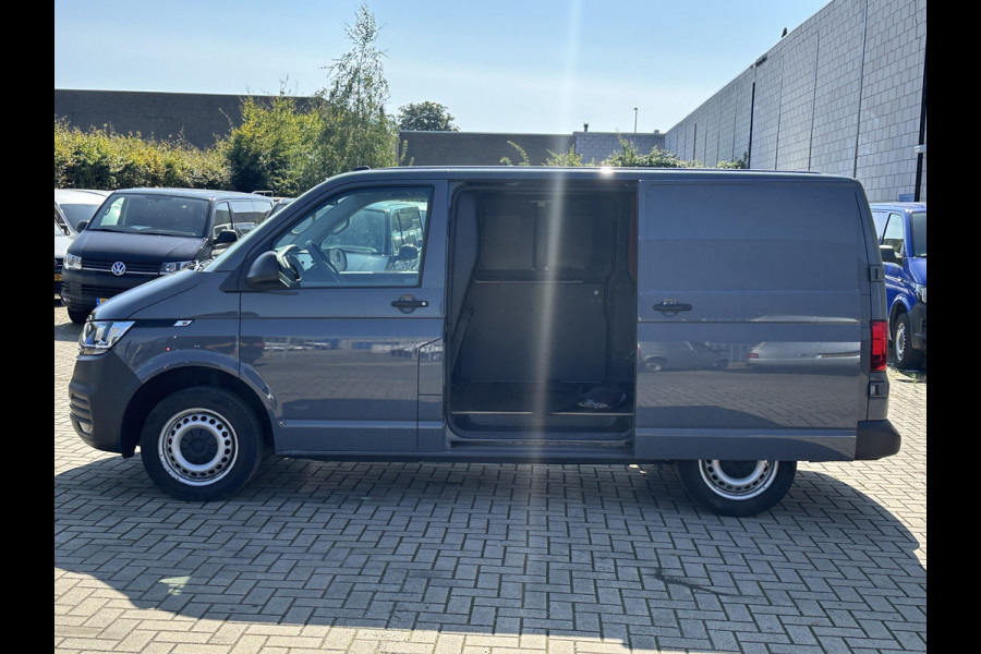 Volkswagen Transporter 2.0 TDI 150PK AUTOMAAT EURO6 L1H1 Achteruitrijcamera/carplay/navigatie