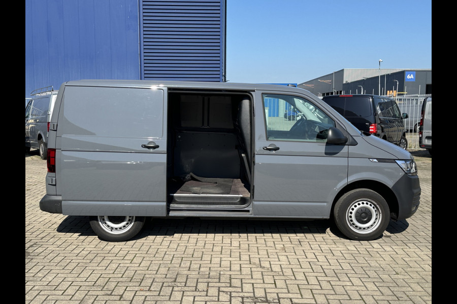 Volkswagen Transporter 2.0 TDI 150PK AUTOMAAT EURO6 L1H1 Achteruitrijcamera/carplay/navigatie