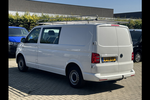 Volkswagen Transporter 2.0 TDI 150PK EURO6 L2H1 DC 5 zitplaatsen Navigatiesysteem/trekhaak/app connect