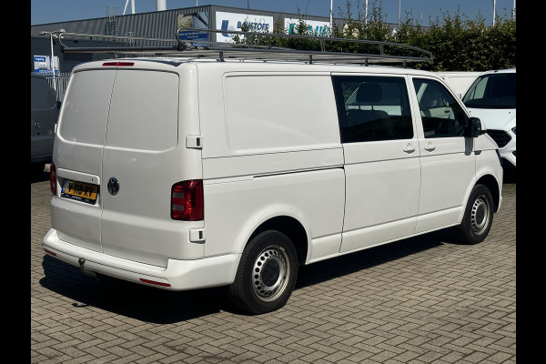 Volkswagen Transporter 2.0 TDI 150PK EURO6 L2H1 DC 5 zitplaatsen Navigatiesysteem/trekhaak/app connect