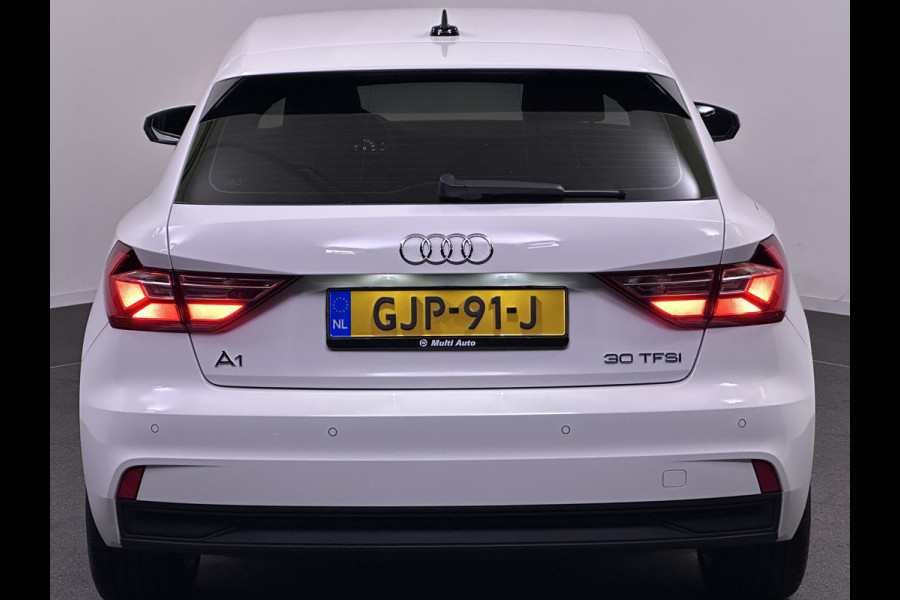 Audi A1 Sportback 30 TFSI Advanced | Apple Carplay | Digitaal Dashboard | Climate control | Dab | Stoelverwarming | Cruise Control |