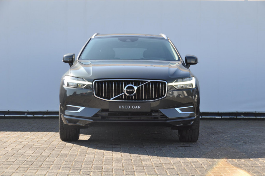 Volvo XC60 T5 250PK Automaat Inscription / Semi-elektrisch inklapbare trekhaak / Pilot Assist / Adaptieve cruise control / BLIS / Achteruitrijcamera /