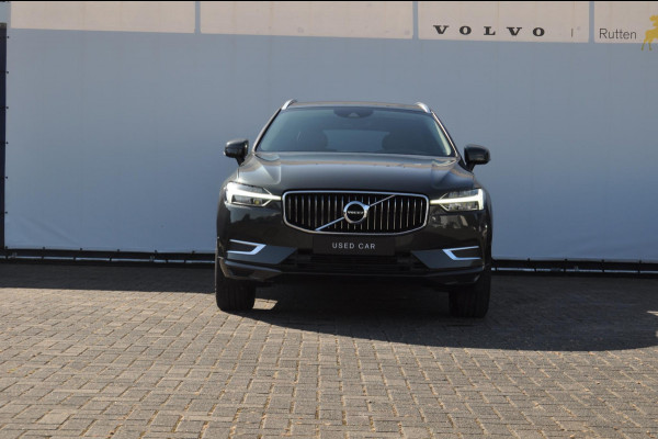 Volvo XC60 T5 250PK Automaat Inscription / Semi-elektrisch inklapbare trekhaak / Pilot Assist / Adaptieve cruise control / BLIS / Achteruitrijcamera /