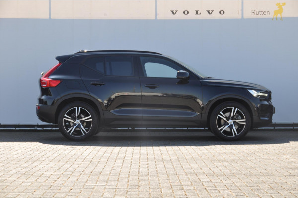 Volvo XC40 T4 211PK Automaat Recharge R-Design / Pilot assist / Adaptieve cruise control / Apple carplay / Android auto / achteruitrij camera / Parkeersensoren voor en achter /