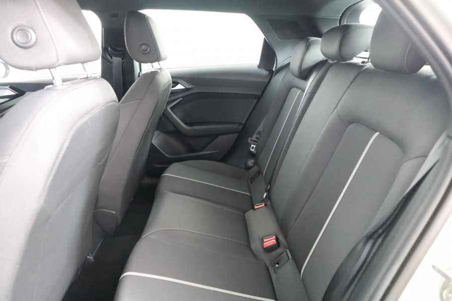 Audi A1 Sportback 30 TFSI Advanced edition 110 pk S-tronic | Verlengde garantie | Navigatie via App | Autom. airco | Parkeersensoren achter | LED koplampen |