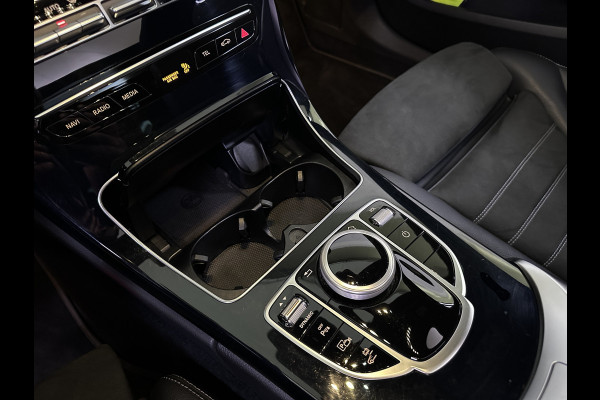 Mercedes-Benz C-Klasse Estate 300e AMG Plug In Hybrid 320pk PHEV | Panodak | Alcantara Sportstoelen | Burmester | Multibeam LED | Widescreen Navi | Camera |