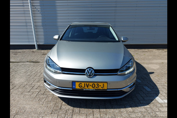 Volkswagen Golf 1.0 TSI Allstar, airco,navigatie,stoelverwarming,parkeersensoren,