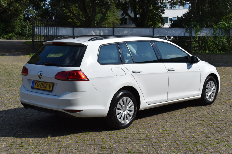 Volkswagen GOLF Variant 1.6 TDI Automaat CarPlay Dealer Onderhouden 1 ste Eigenaar