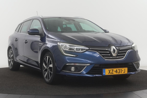 Renault Mégane 1.3 TCe Bose | Camera | Trekhaak | Park Assist | Carplay | Half leder | Keyless | Navigatie | DAB+