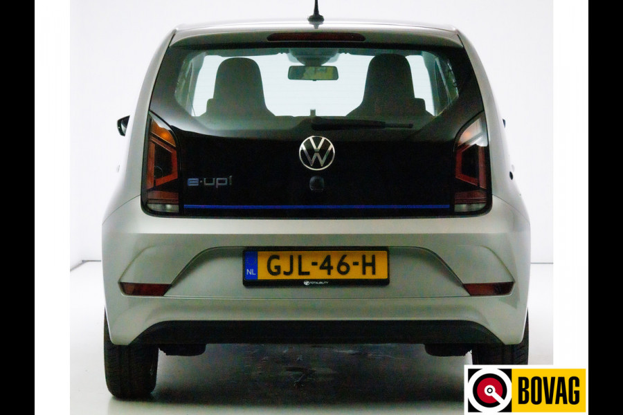 Volkswagen e-Up! 83 PK | € 2000,- Subsidie mogelijk! Stoelverwarming, voorruitverwarming, elec. spiegel, winterset