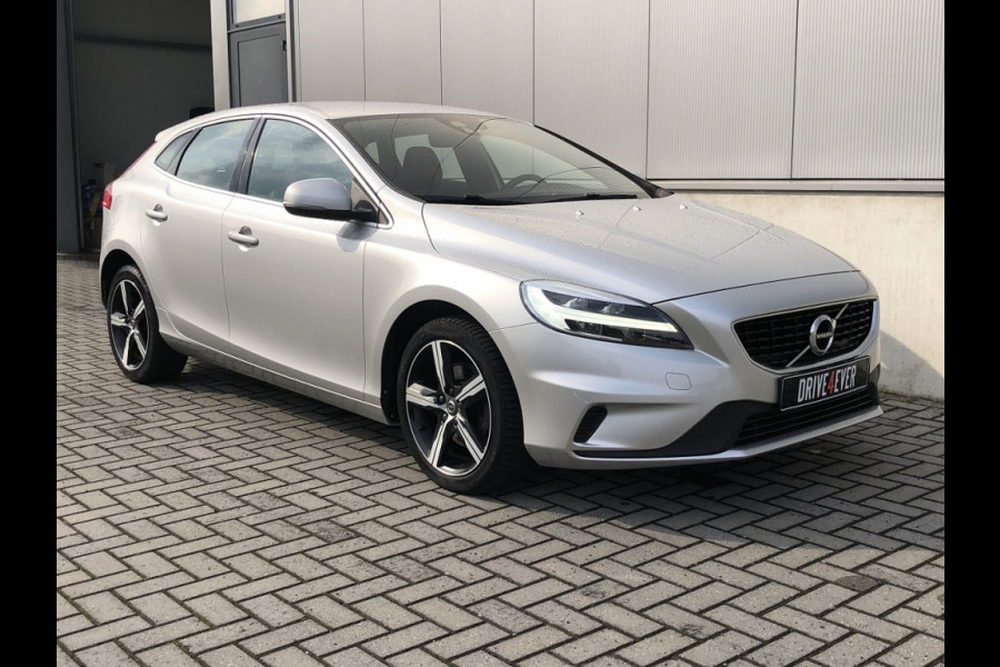 Volvo V40 2.0 T2 R-Design 11-2016 met Navi Climate Pdc Elek pakket Sportve