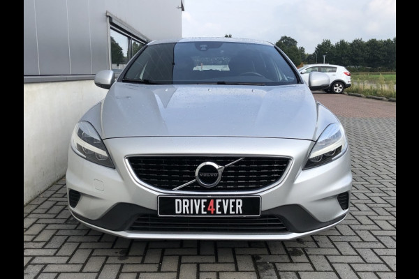 Volvo V40 2.0 T2 R-Design 11-2016 met Navi Climate Pdc Elek pakket Sportve