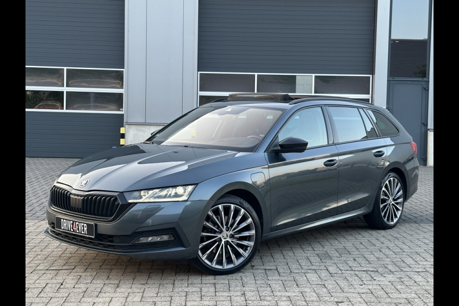 Škoda Octavia Combi 1.4 TSI iV Sport M2022 PANO NAVI CAMERA PDC ELEK PAKKET