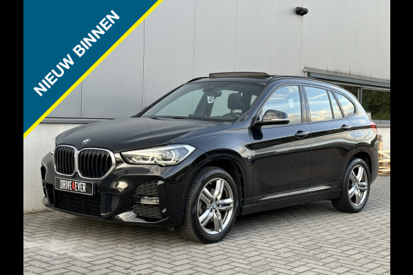 BMW X1 sDrive18i M PACK 2022 PANO NAVI CR CONTROL CAMERA CLIMATE CONTRO