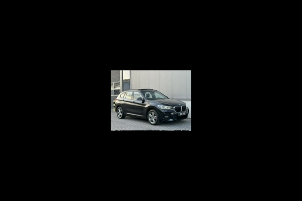 BMW X1 sDrive18i M PACK 2022 PANO NAVI CR CONTROL CAMERA CLIMATE CONTRO