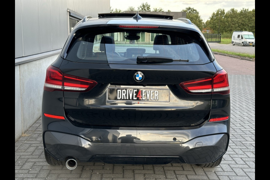 BMW X1 sDrive18i M PACK 2022 PANO NAVI CR CONTROL CAMERA CLIMATE CONTRO