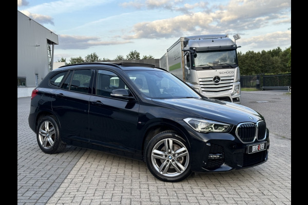 BMW X1 sDrive18i M PACK 2022 PANO NAVI CR CONTROL CAMERA CLIMATE CONTRO