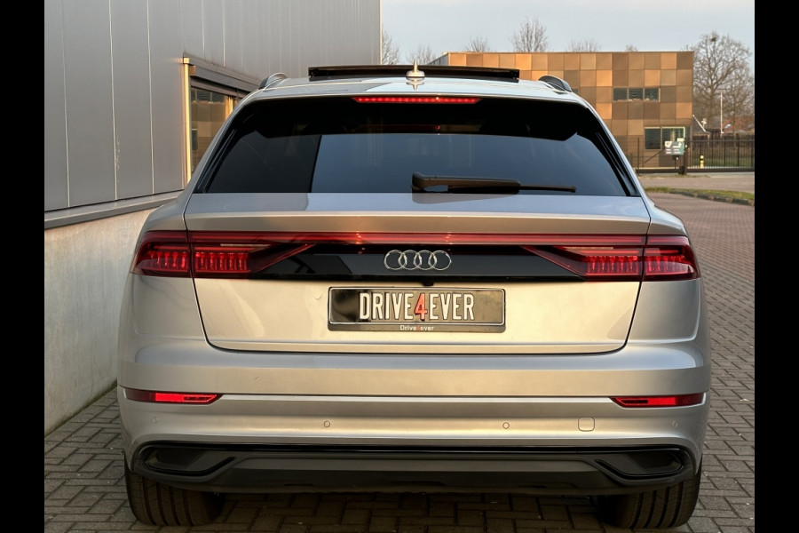 Audi Q8 55 TFSI e q ProLine FULL PANO NAVI LUCHTVERING ACC ECC 360 CAMER