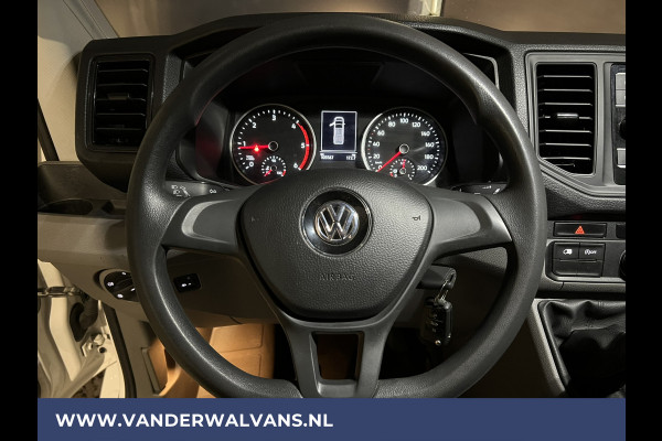 Volkswagen Crafter 2.0 TDI 141pk L4H3 L3H2 Euro6 Airco | Camera | Apple Carplay | Android Auto Parkeersensoren, Bijrijdersbank