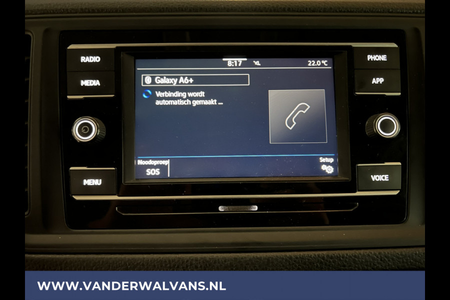 Volkswagen Crafter 2.0 TDI 141pk L4H3 L3H2 Euro6 Airco | Camera | Apple Carplay | Android Auto Parkeersensoren, Bijrijdersbank