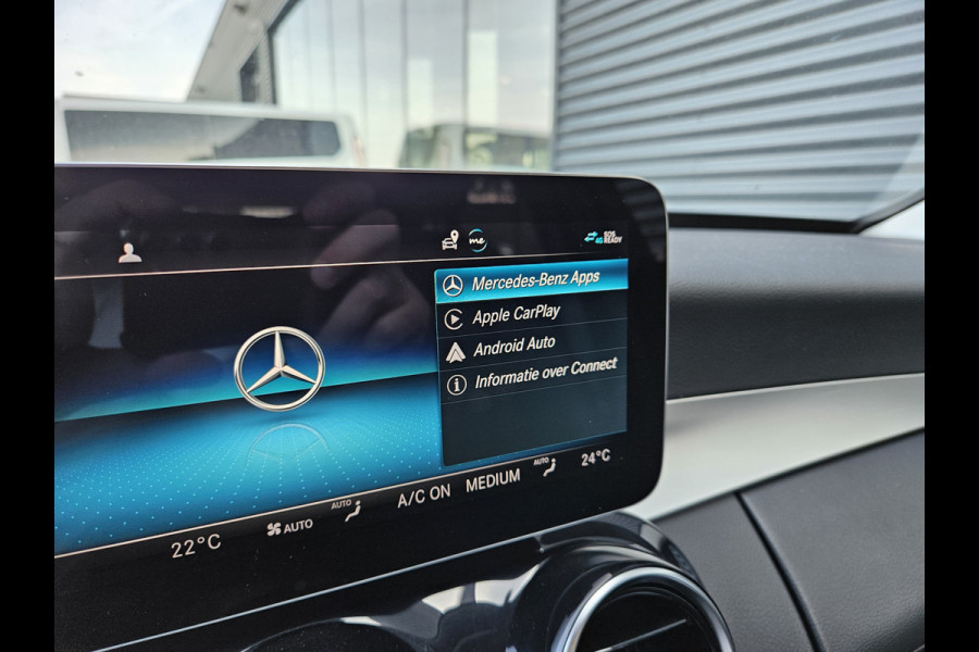 Mercedes-Benz C-Klasse Estate 300 e Avantgarde Plug In Hybrid 320pk Dealer O.H PHEV | Adaptive Cruise | Trekhaak af Fabriek | Lederen Sportstoelen | Apple Carplay | Stoelverwarming |