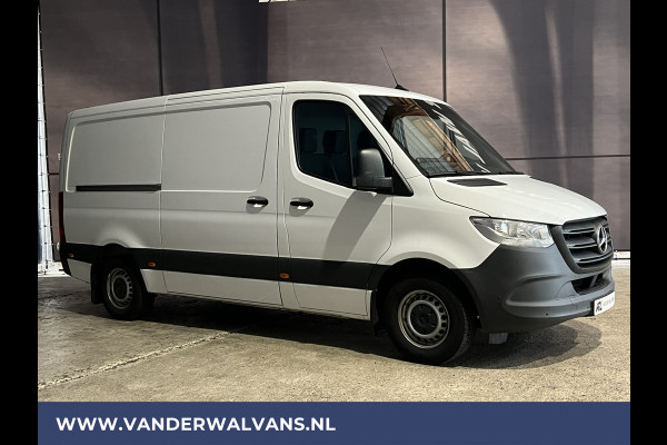 Mercedes-Benz Sprinter 314 CDI 143pk L2H1 Achterwiel aandrijving Euro6 Airco | Navigatie | Camera | Apple Carplay | Cruisecontrol Android Auto, Parkeersensoren, Stoelverwarming, Bijrijdersbank