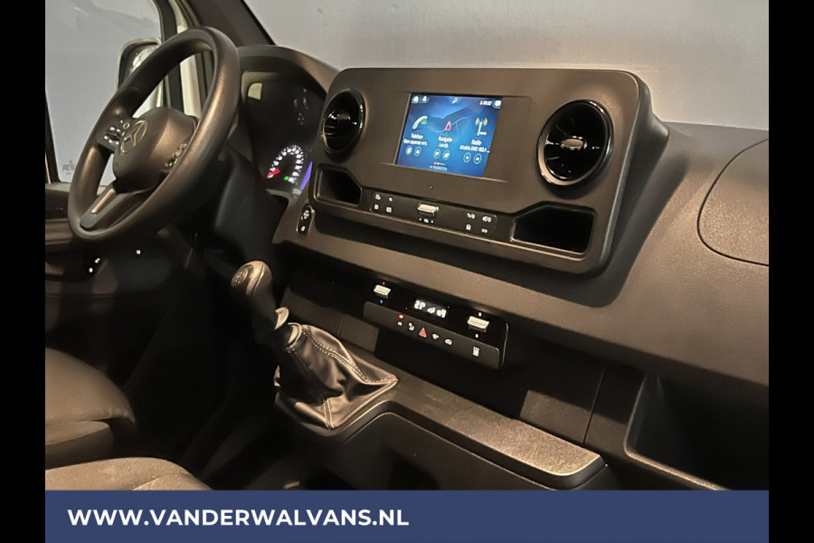 Mercedes-Benz Sprinter 314 CDI 143pk L2H1 Achterwiel aandrijving Euro6 Airco | Navigatie | Camera | Apple Carplay | Cruisecontrol Android Auto, Parkeersensoren, Stoelverwarming, Bijrijdersbank