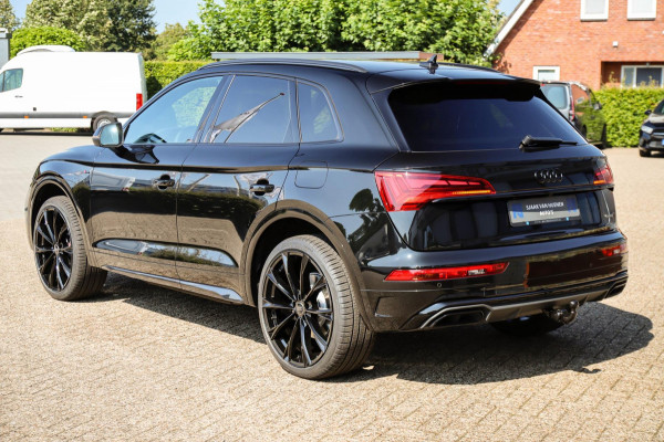 Audi Q5 50 TFSI e Quattro Competition Pro Line S S-Line 299pk Automaat|NIEUW MODEL|1e|DLR|Virtual Cockpit|OLED Matrix|ACC|Trekhaak