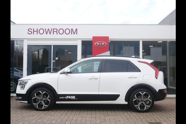 Kia Niro 1.6 GDi Hybrid ExecutiveLine | Schuif-/kanteldak | Stoel-/stuurverwarming | Harman Kardon | 18'' lichtmetaal | Draadloos opladen smartphone