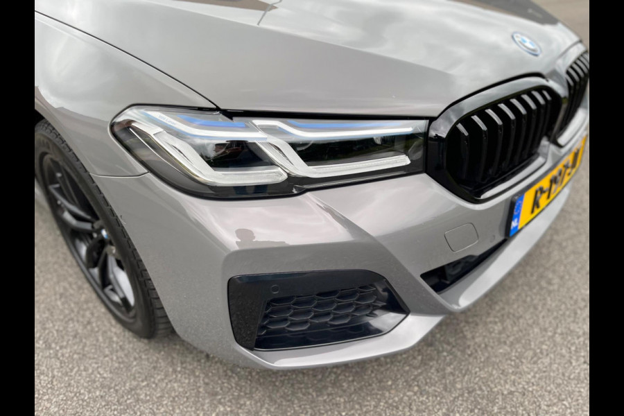 BMW 5 Serie Touring 530e Edition-Plus M Sport Panodak Laserled HUD Harman Kardon 360"Camera