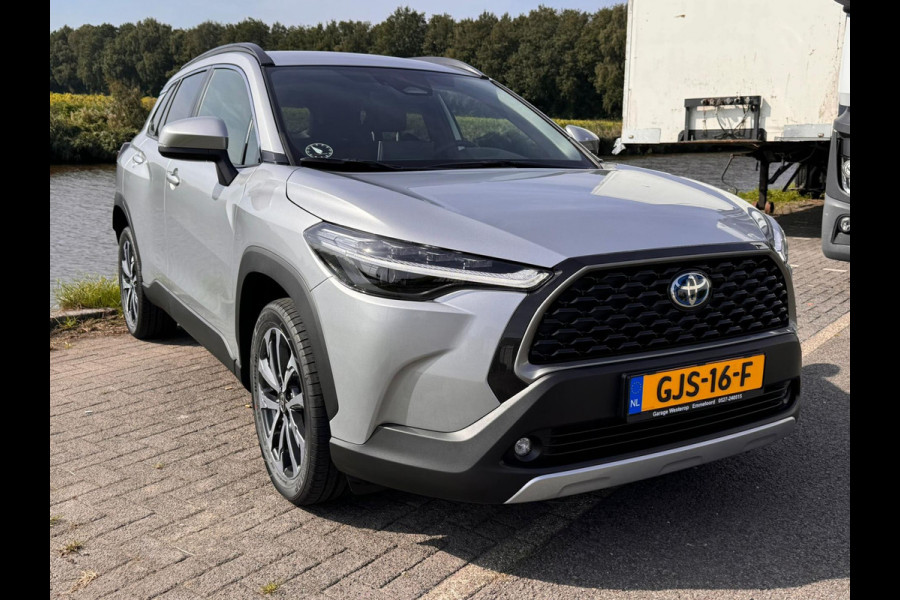 Toyota Corolla Cross Hybrid 140 Style - LED - winterpack - Carplay vol mooie opties OP VOORRAAD